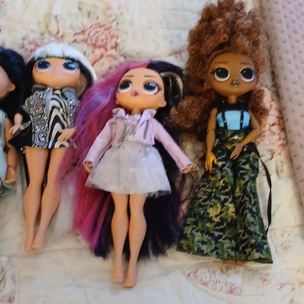 LOL   - Picture 3 of 3